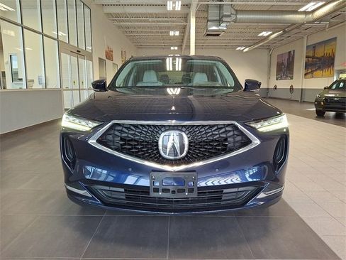 Used 2023 Acura MDX SH-AWD w/ Technology Package image 2