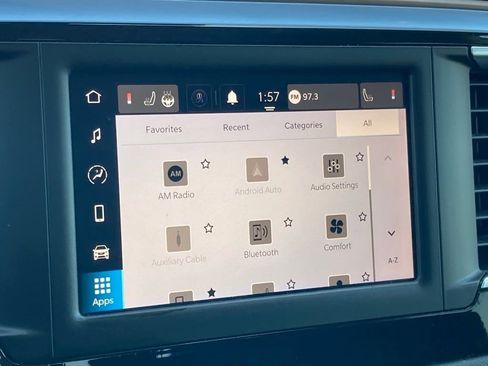 Used 2023 Chrysler Voyager LX image 24