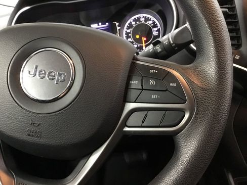 Used 2020 Jeep Cherokee Latitude image 22