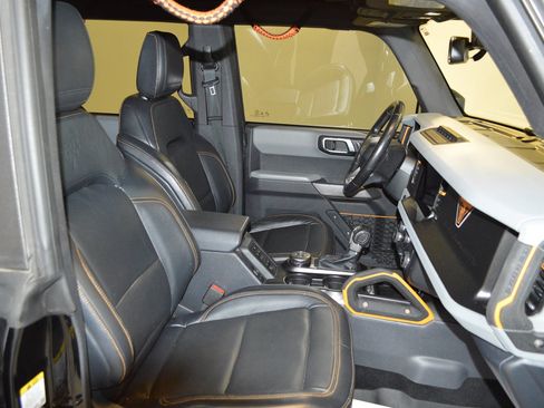 Used 2021 Ford Bronco Badlands AWD/4WD image 11