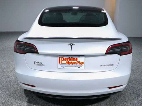 Used 2023 Tesla Model 3 Performance AWD/4WD image 8