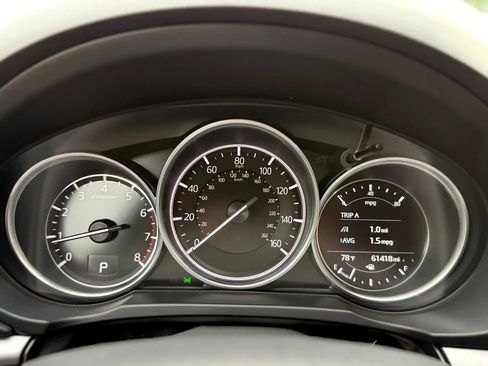 Used 2019 MAZDA CX-5 Touring image 10