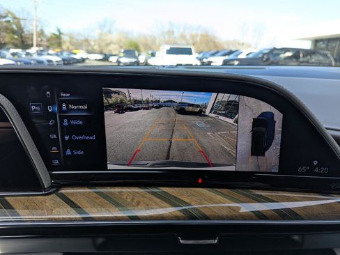 Used 2022 Cadillac Escalade Premium Luxury Platinum AWD/4WD image 21