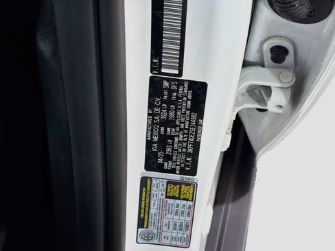 Used 2025 Kia K4 FWD image 30