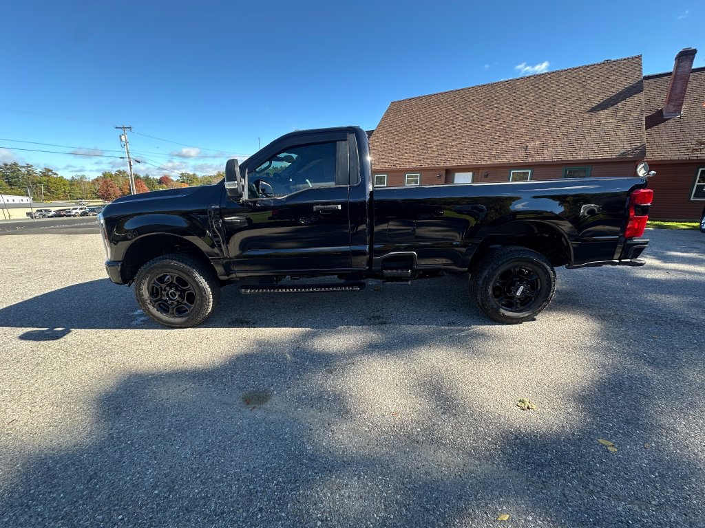 Used 2025 Ford F350 XL w/ STX Appearance Package AWD/4WD image 2