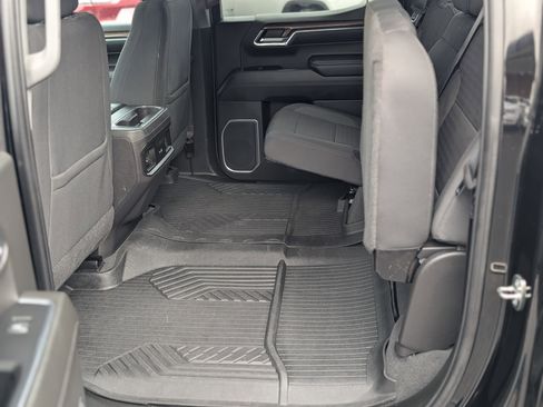 Used 2022 Chevrolet Silverado 1500 LT Trail Boss image 33