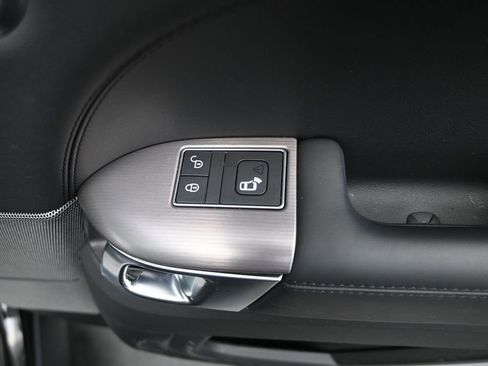 Used 2019 Land Rover Range Rover Sport HSE AWD/4WD image 14