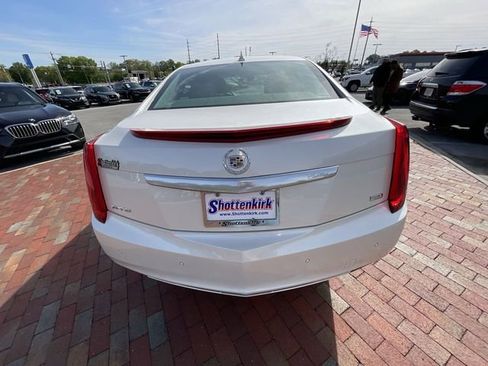 Used 2014 Cadillac XTS Platinum FWD image 32