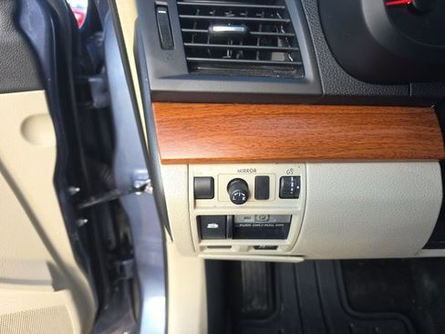 Used 2014 Subaru Outback 2.5i Limited image 15