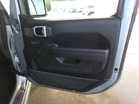 Used 2021 Jeep Wrangler Unlimited Islander w/ Uconnect 4C Nav & Sound Group image 45