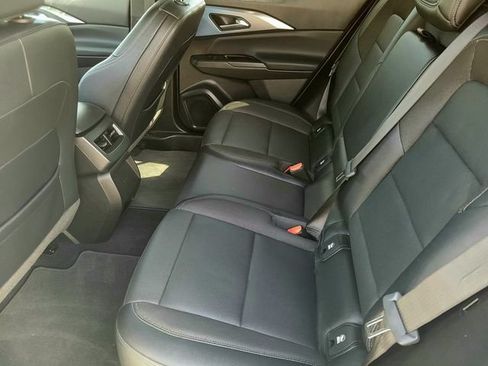Certified 2024 Chevrolet Equinox EV LT FWD image 11