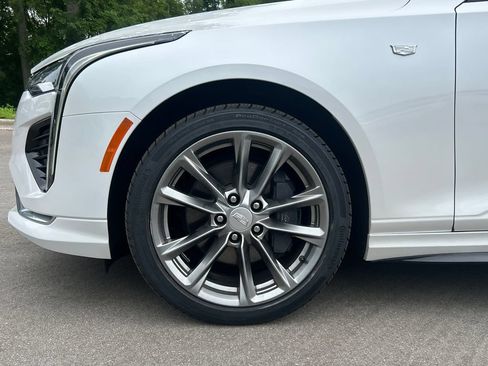 Used 2020 Cadillac CT4 Sport AWD/4WD image 10