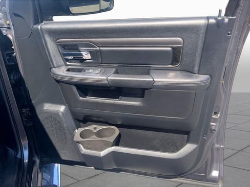 Used 2014 RAM 1500 Sport RWD image 22