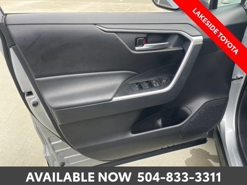 Certified 2025 Toyota RAV4 XLE FWD image 25