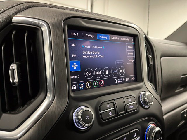 Used 2023 GMC Sierra 3500 Denali w/ Denali Black Diamond Edition AWD/4WD image 37