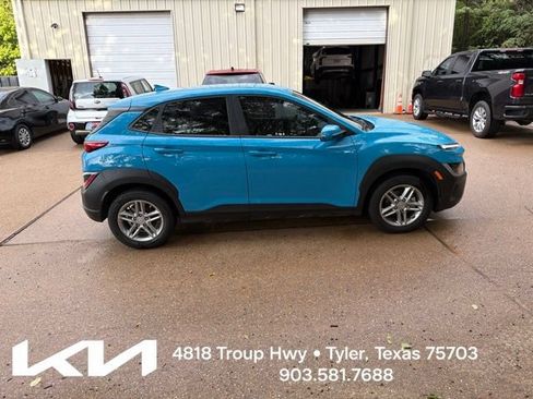 Used 2023 Hyundai Kona SE FWD image 12