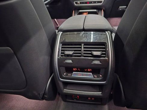 Used 2025 BMW X5 xDrive40i AWD/4WD image 36