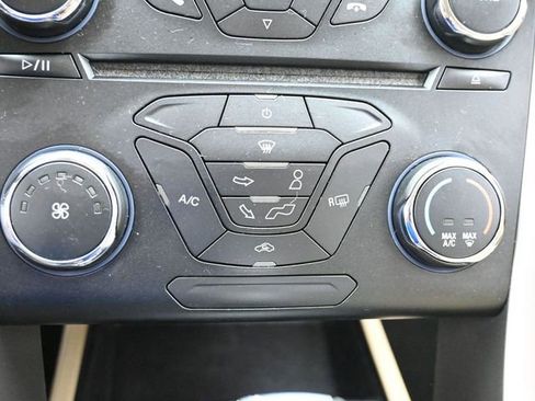 Used 2013 Ford Fusion SE image 21