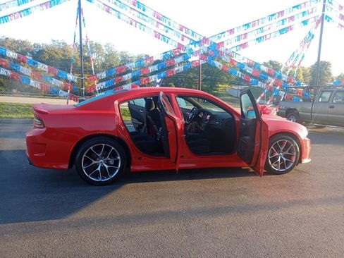 Used 2023 Dodge Charger GT image 9