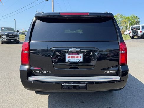 Used 2019 Chevrolet Suburban Premier AWD/4WD image 4