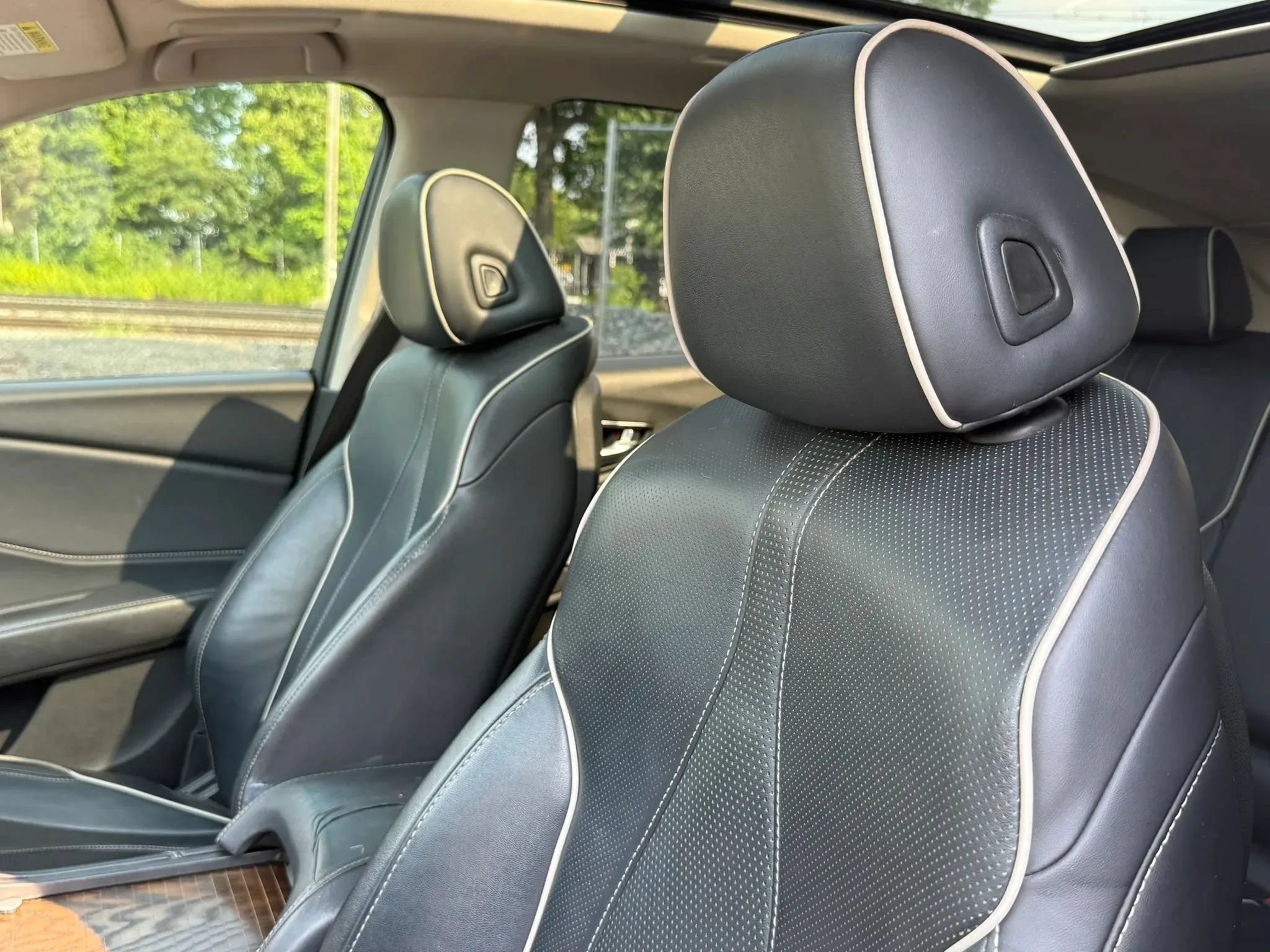 Used 2019 Acura RDX w/ Advance Package FWD image 10