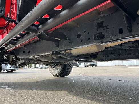 Used 2020 Jeep Wrangler Unlimited Sport image 32