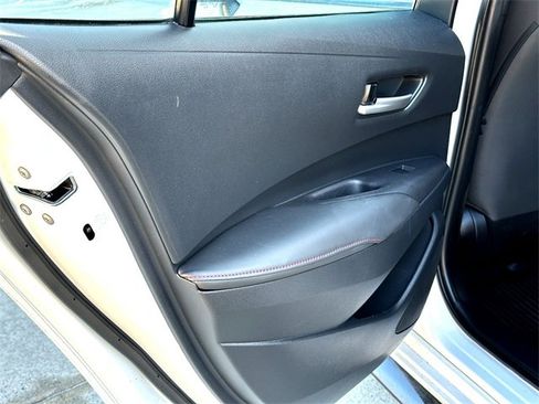 Used 2024 Toyota Corolla SE image 29