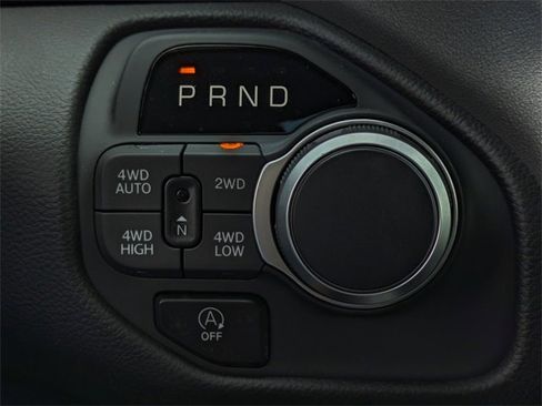 New 2025 RAM 1500 Big Horn image 35