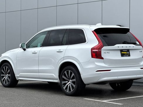 Used 2023 Volvo XC90 B6 Core w/ Climate Package image 3