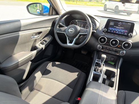 Used 2023 Nissan Sentra SV FWD image 18