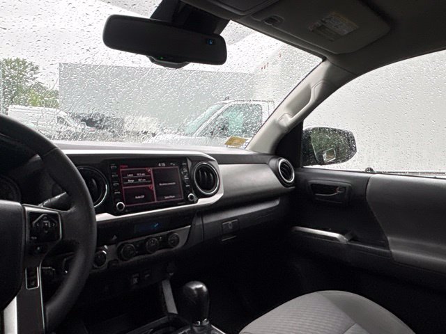 Used 2023 Toyota Tacoma SR5 AWD/4WD image 32