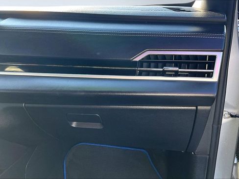 Used 2025 Mitsubishi Outlander SEL Black Edition image 17