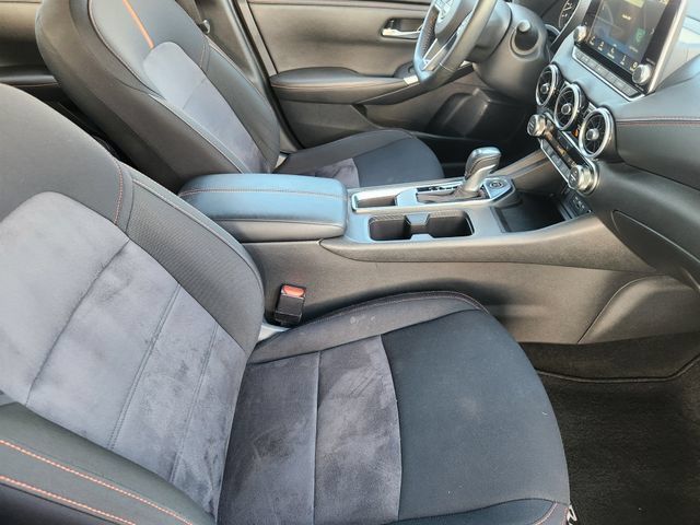 Used 2025 Nissan Sentra SR FWD image 14