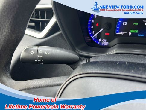 Used 2021 Toyota Corolla LE w/ Carpet Mat Package (TMS) FWD image 24