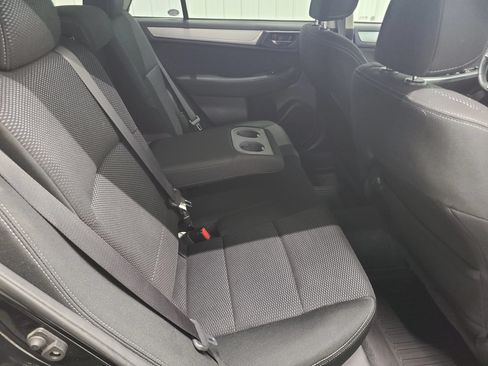 Used 2018 Subaru Outback 2.5i Premium AWD/4WD image 39