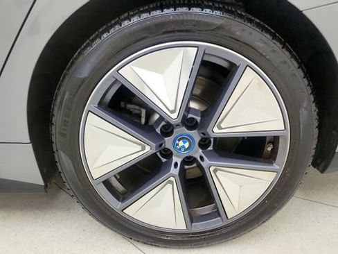 Used 2023 BMW i4 eDrive35 RWD image 76