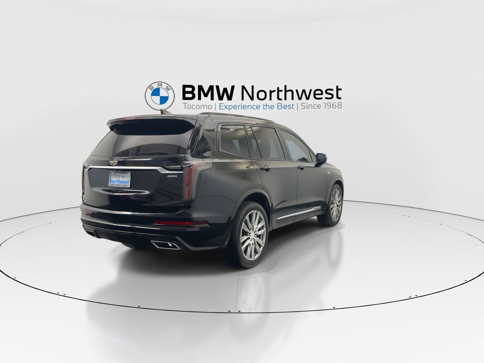 Used 2020 Cadillac XT6 Sport w/ Platinum Package AWD/4WD image 3