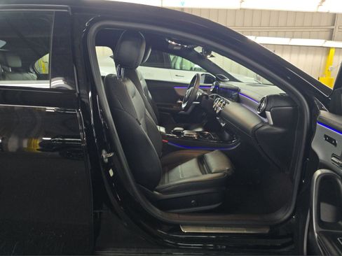 Used 2019 Mercedes-Benz A 220 4MATIC image 11