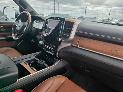 Used 2019 RAM 1500 Limited image 12