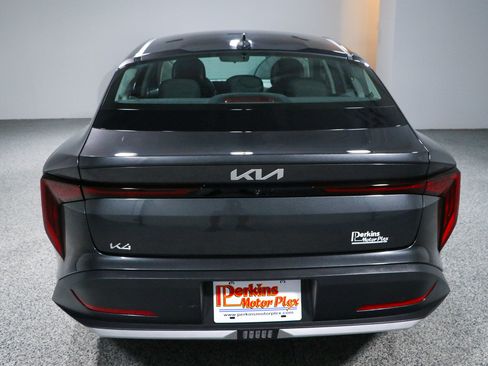 Used 2025 Kia K4 FWD image 8