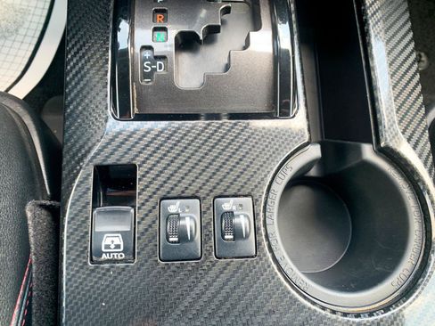 Used 2021 Toyota 4Runner SR5 AWD/4WD image 14