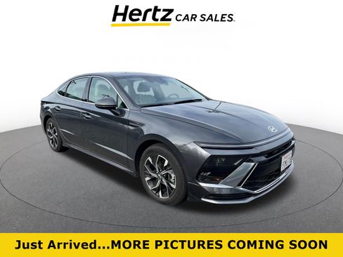 Used 2025 Hyundai Sonata SEL image 1