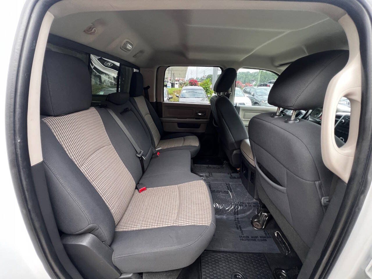 Used 2012 RAM 1500 Big Horn w/ Luxury Group RWD image 11
