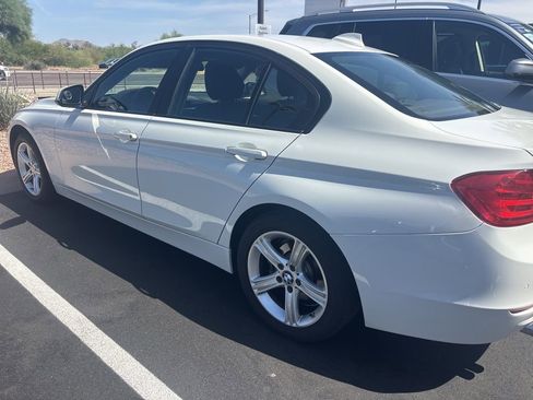 Used 2015 BMW 328i xDrive Sedan AWD/4WD image 4