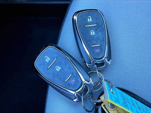 Used 2019 Chevrolet Equinox LS image 12