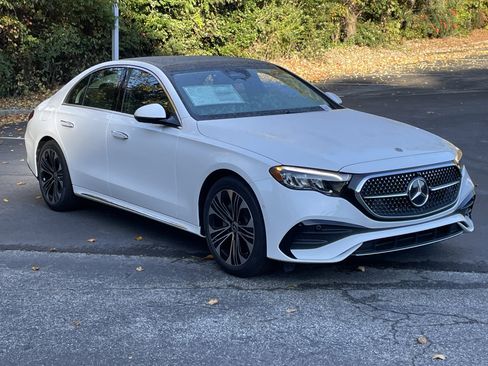 New 2026 Mercedes-Benz E 350 Sedan image 4