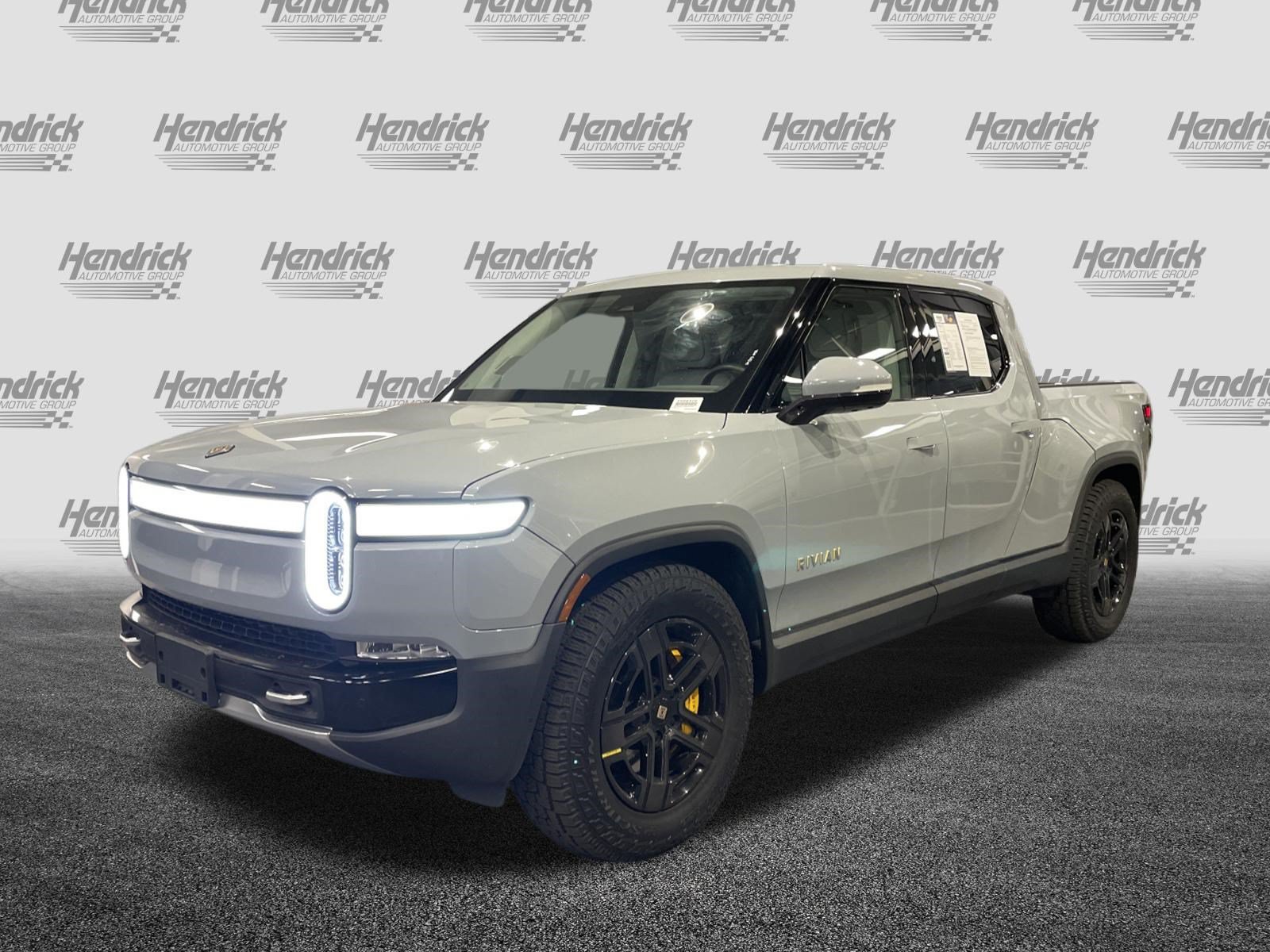 Used 2023 Rivian R1T Adventure Quad AWD/4WD image 6