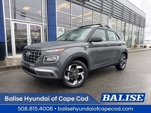Used 2026 Hyundai Venue SEL image 1
