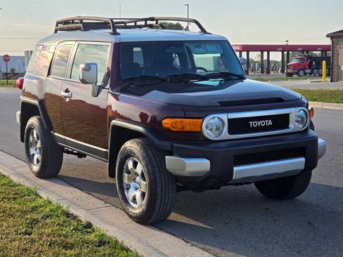 Used 2007 Toyota FJ Cruiser 4WD w/ Convenience Pkg image 4
