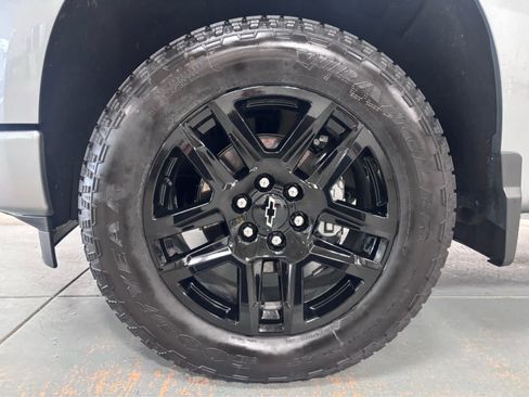 Used 2026 Chevrolet Silverado 1500 RST AWD/4WD image 11